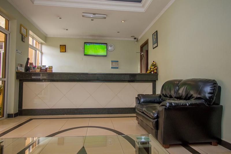City Royal Resort Hotel Kyambogo  Екстериор снимка