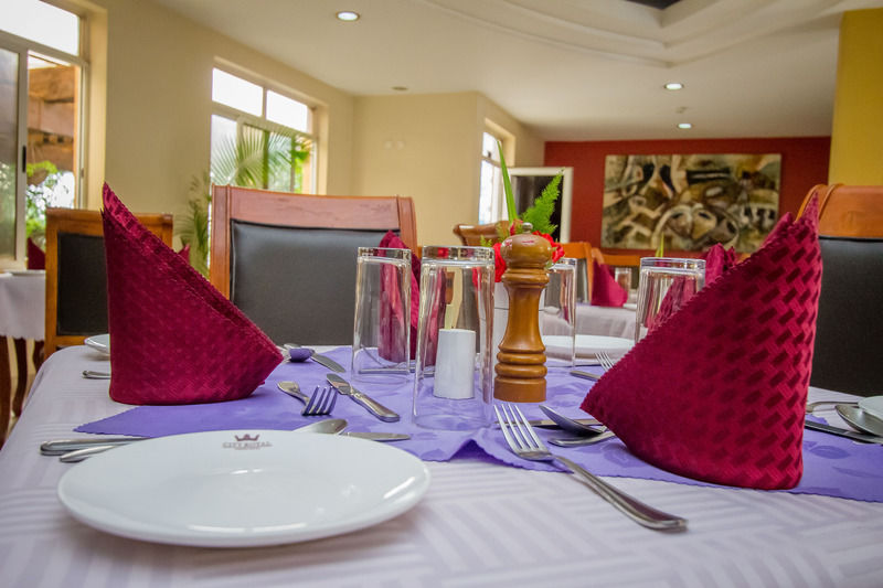 City Royal Resort Hotel Kyambogo  Екстериор снимка