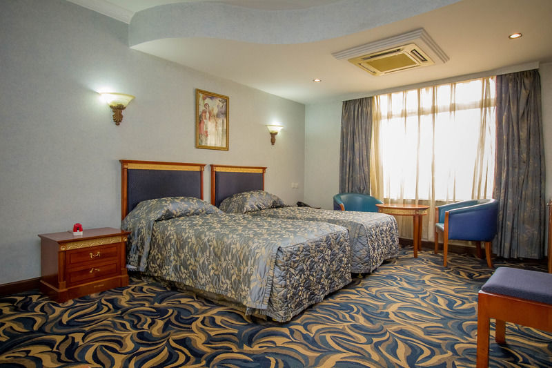 City Royal Resort Hotel Kyambogo  Екстериор снимка